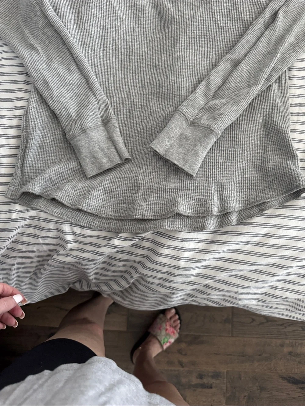 Gray Thermal Long-Sleeve Top men’s extra small